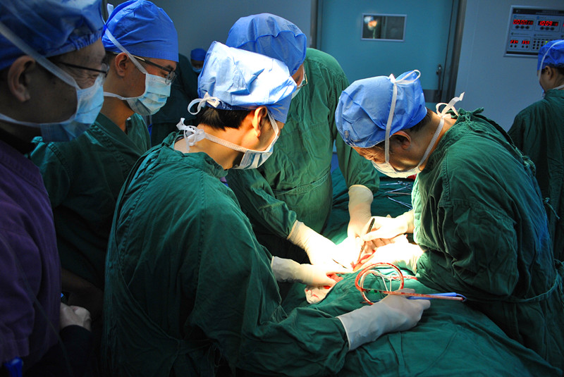 1556066592172058873.jpg 骨伤科1_副本.jpg